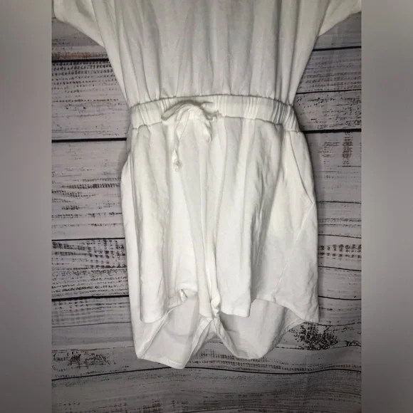 VENUS White Short Sleeve Terry Cloth Romper size 2X NWOT - Picture 4 of 15